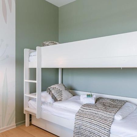 Huswell - Bright Seaview Apartment In Oostende Exterior photo