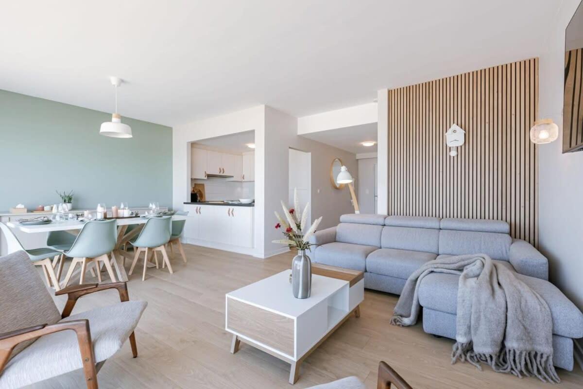 Huswell - Bright Seaview Apartment In Oostende Exterior photo